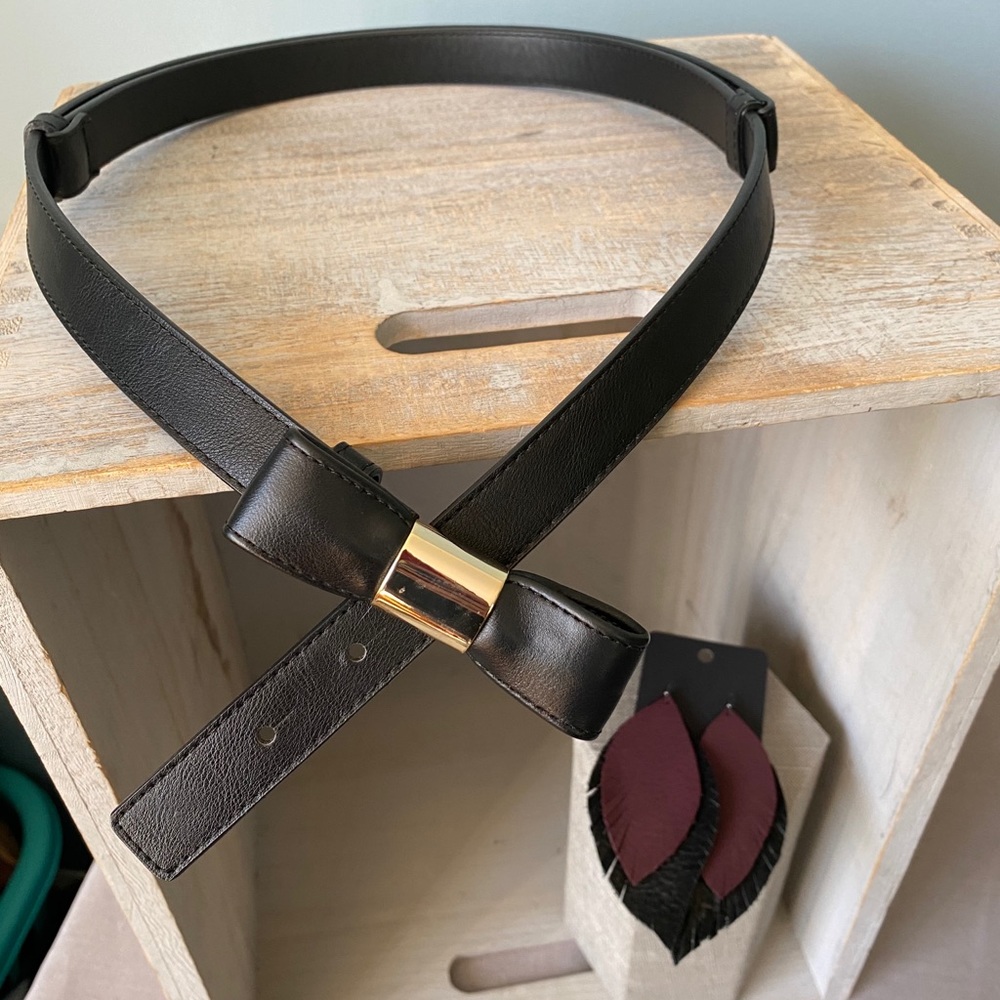 Gorgeous bow adjustable belt